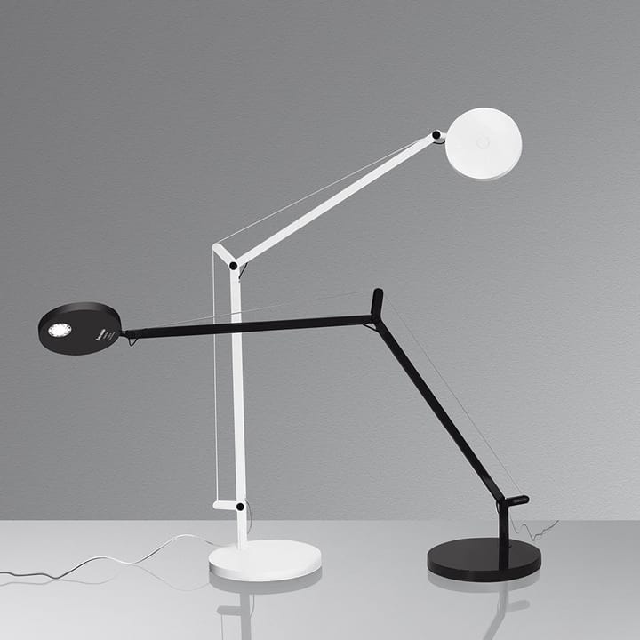 Demetra bordslampa, Glossy black Artemide