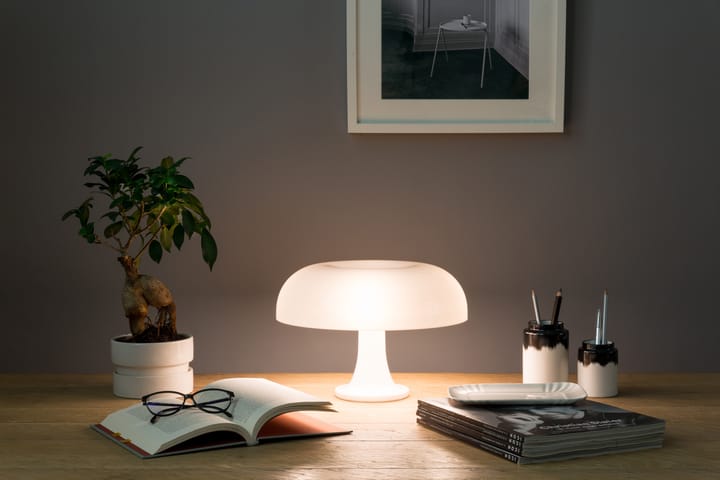 Nessino bordslampa, White Artemide