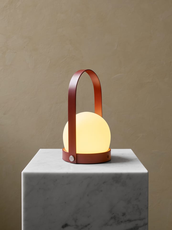 Carrie lampa, Burned red Audo Copenhagen