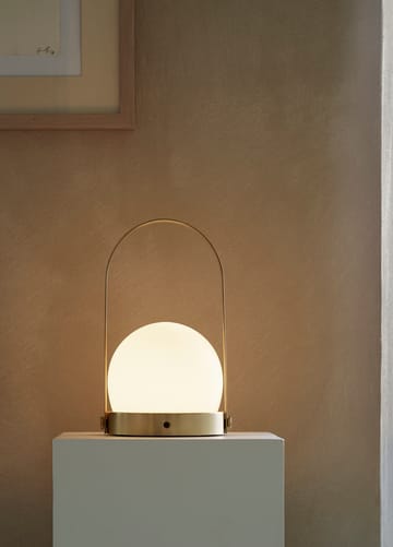 Carrie portable table lamp - brushed brass - Audo Copenhagen