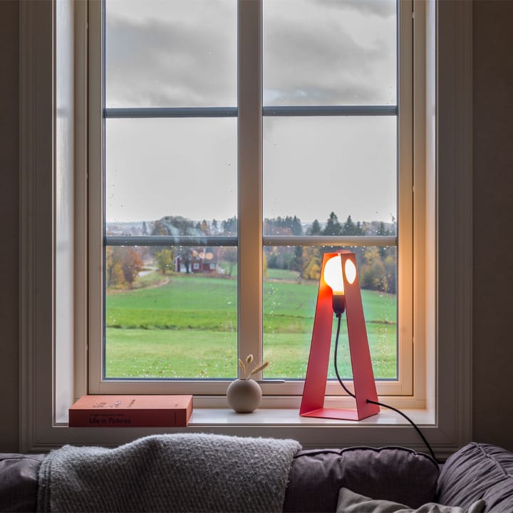 Glasgow table lamp, Red, black textile cord Bsweden