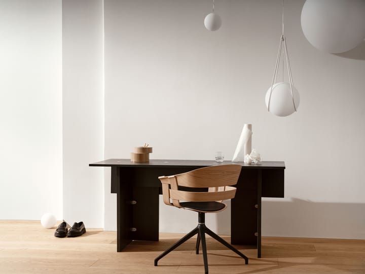 Kosmos Halter schwarz, Mittel Design House Stockholm