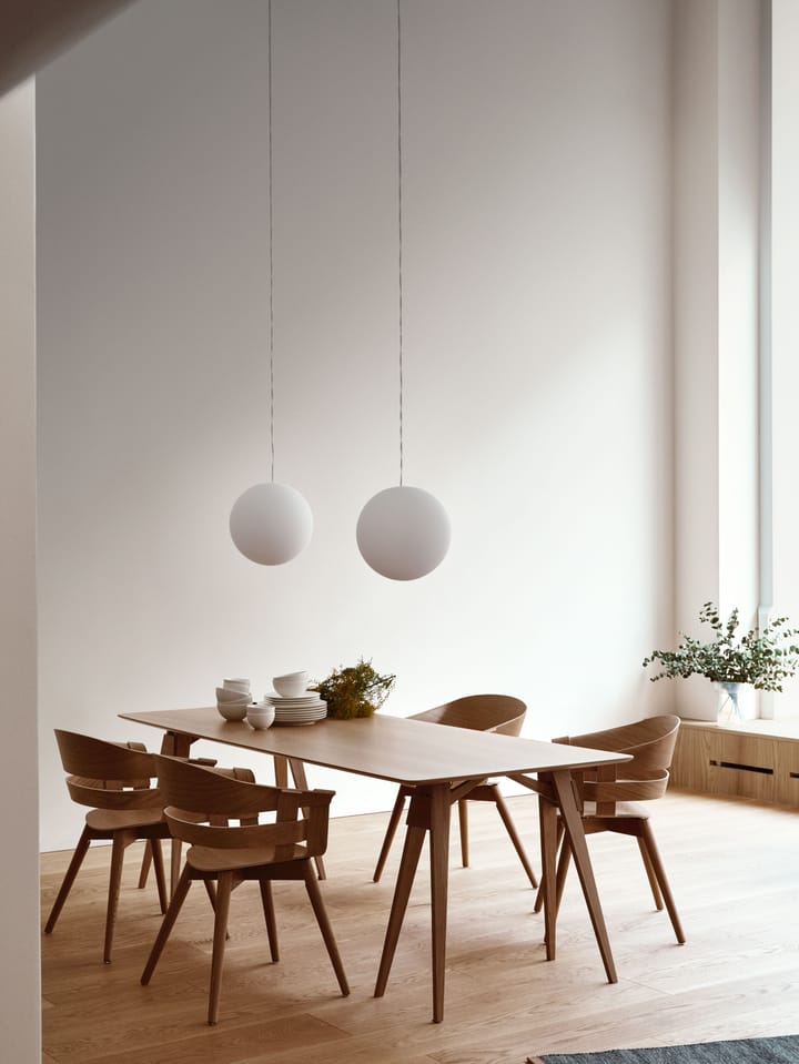 Luna lampa, mellan Design House Stockholm