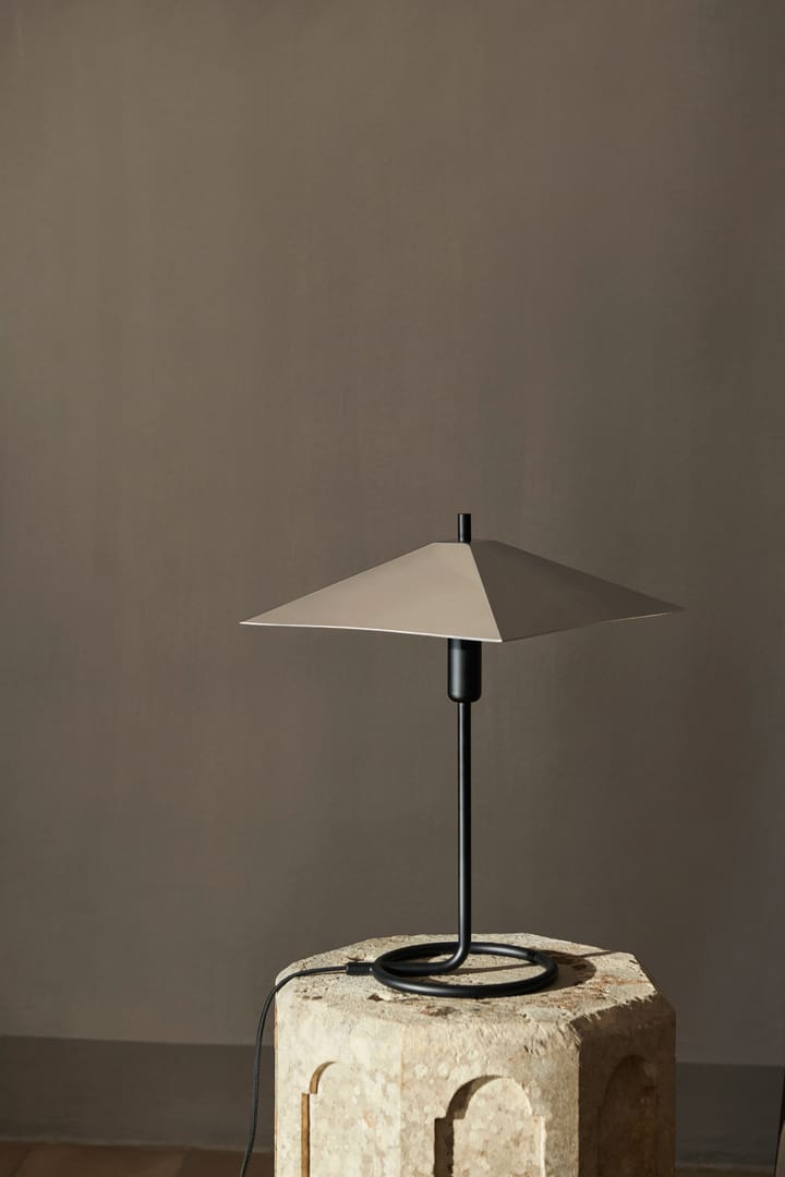 Filo square bordslampa, Black-mirror polished ferm LIVING