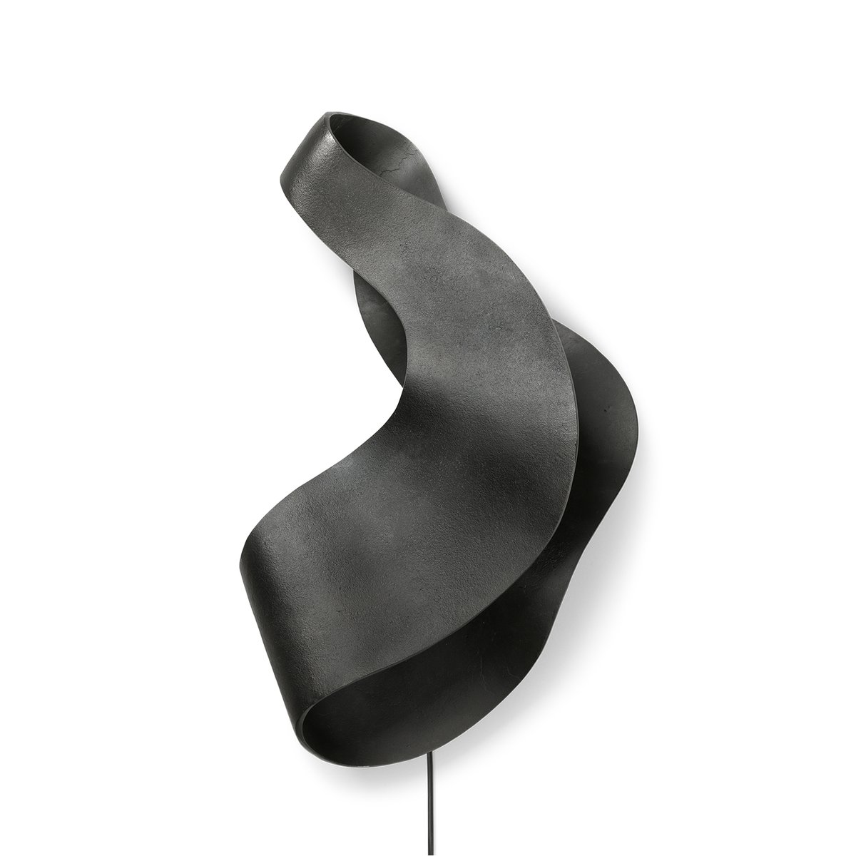 ferm LIVING Oyster wall lamp Black