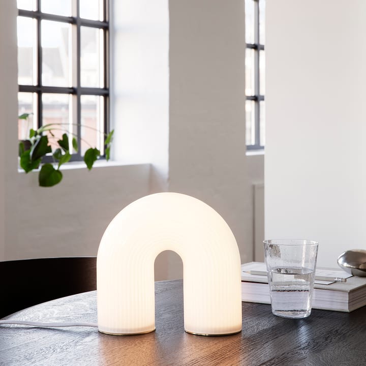 Vuelta bordslampa, Vit ferm LIVING