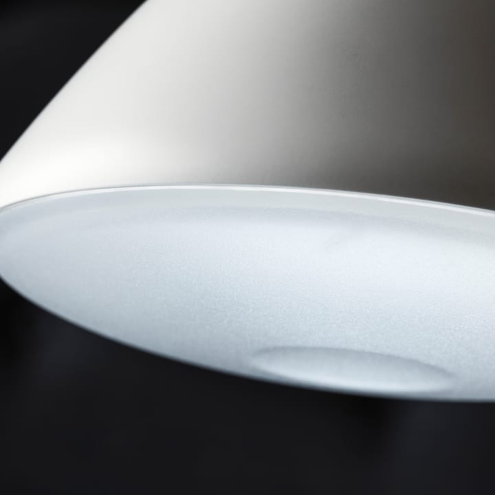 AQ01 bordslampa, Vit Fritz Hansen