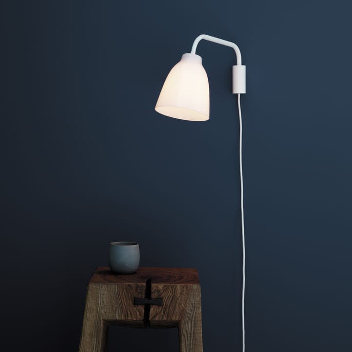 Caravaggio Read wall lamp, Opal Fritz Hansen