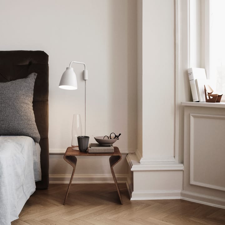 Caravaggio Read wall lamp, White Fritz Hansen