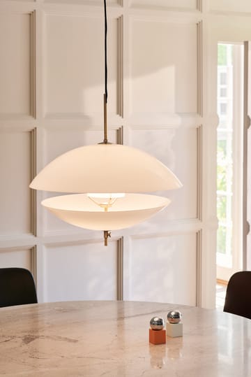 Clam pendant lamp - Ø55 cm - Fritz Hansen