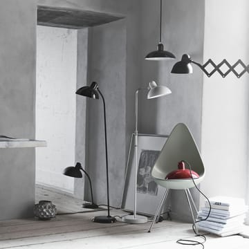 Kaiser Idell 6556-F golvlampa - Black - Fritz Hansen