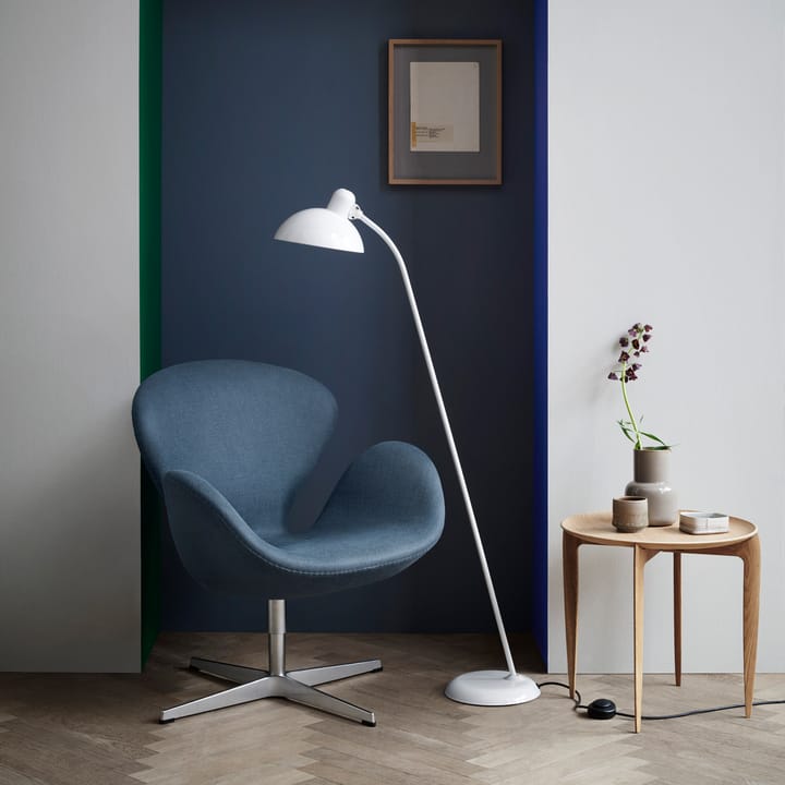 Kaiser Idell 6556-F golvlampa, White Fritz Hansen