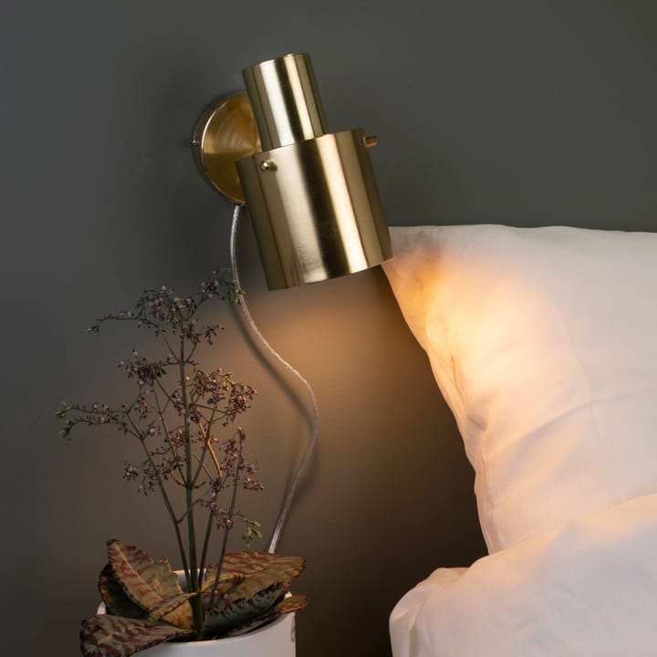 Clark 1 wall lamp brushed brass, Brushed brass Globen Lighting