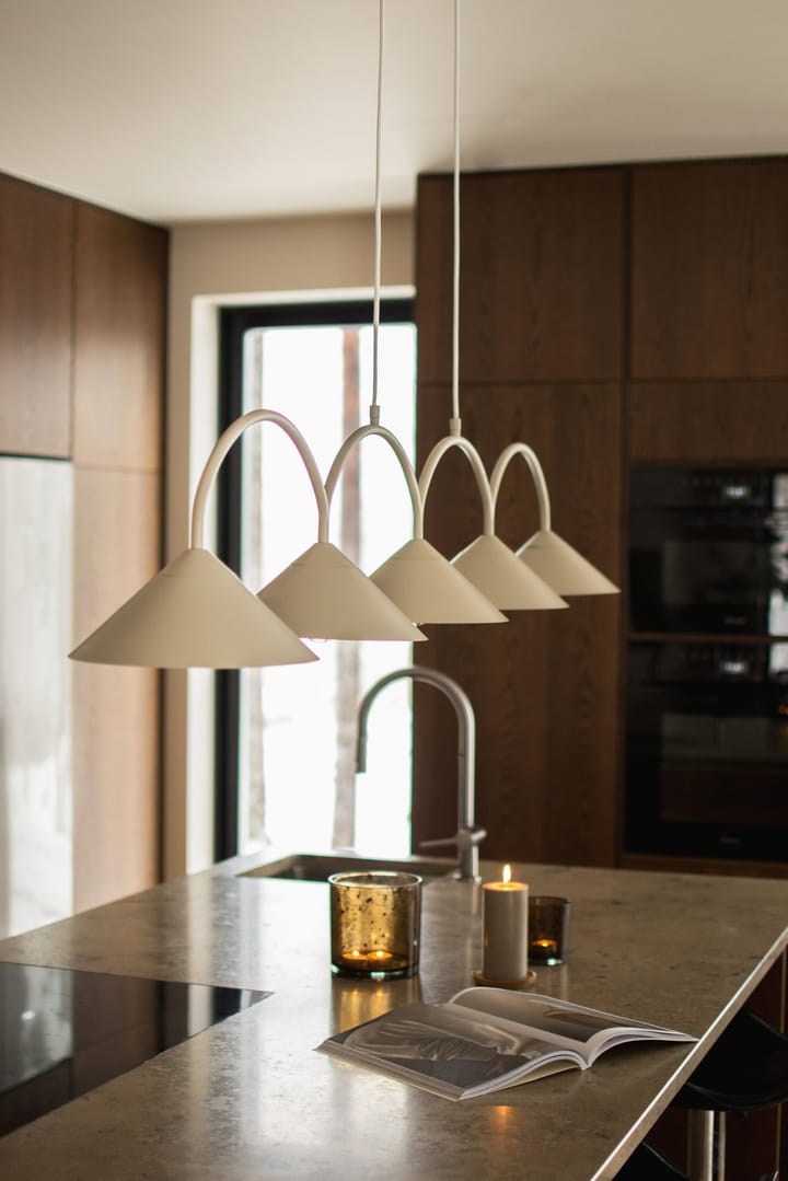 Curve pendant lamp 5, Beige Globen Lighting