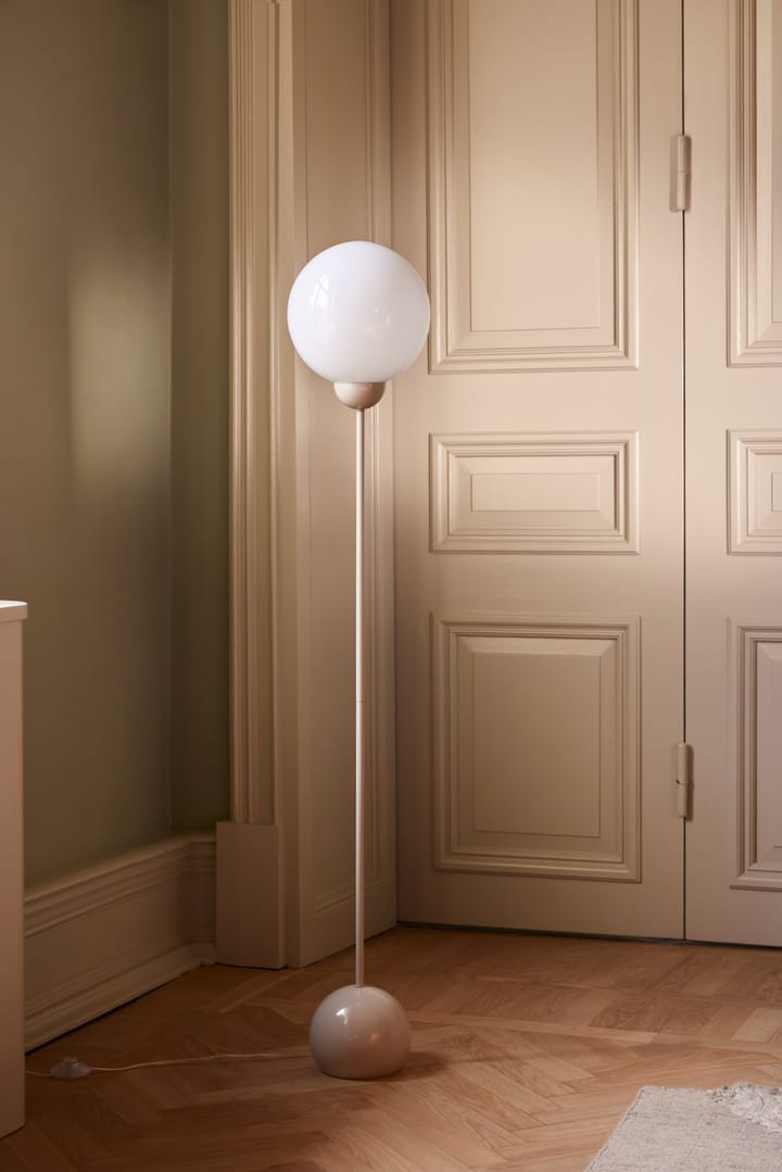 Ripley floor lamp, Beige Globen Lighting