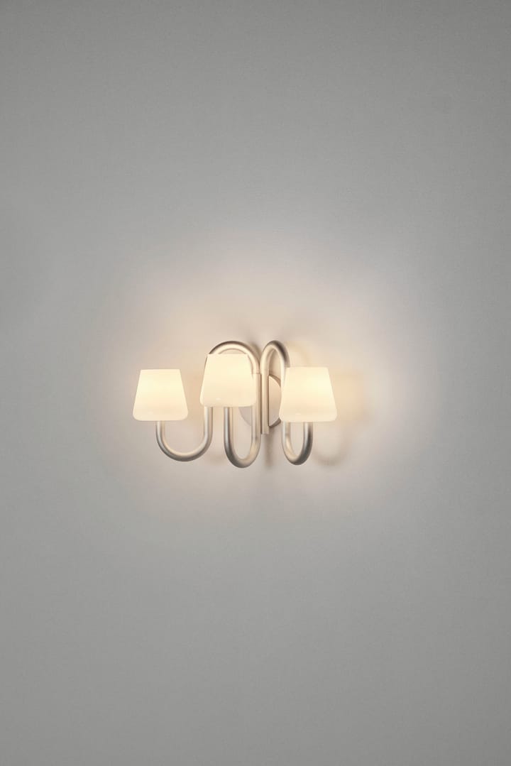 Apollo wall lamp, White opal HAY