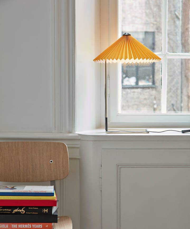 Matin table bordslampa Ø38 cm, Yellow shade HAY