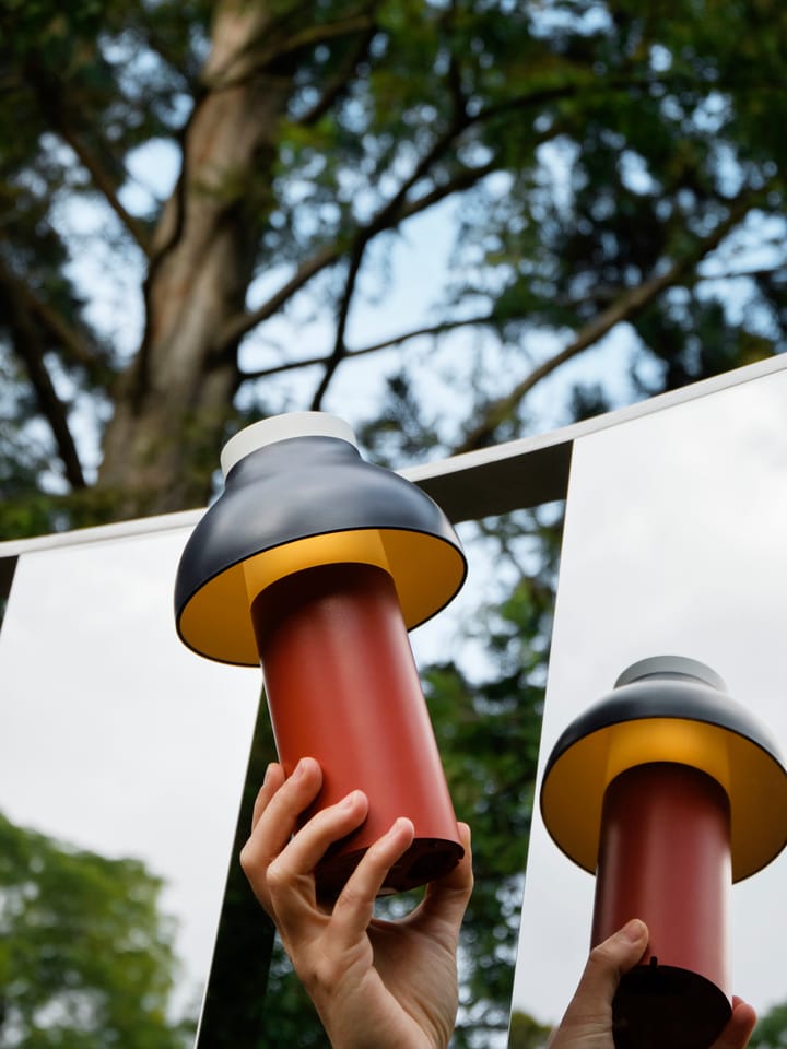 PC Portable bordslampa, Dusty red HAY