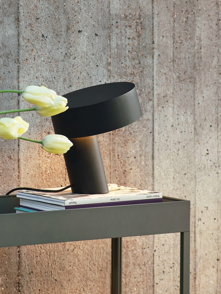 Slant bordslampa, Soft Black HAY