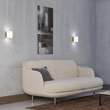 Evoke vägglampa small - Satin mässing-vitt glas - Herstal