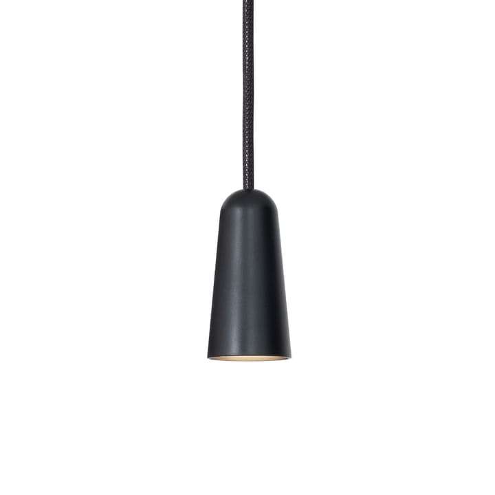 Massiv pendant, Black, round Konsthantverk