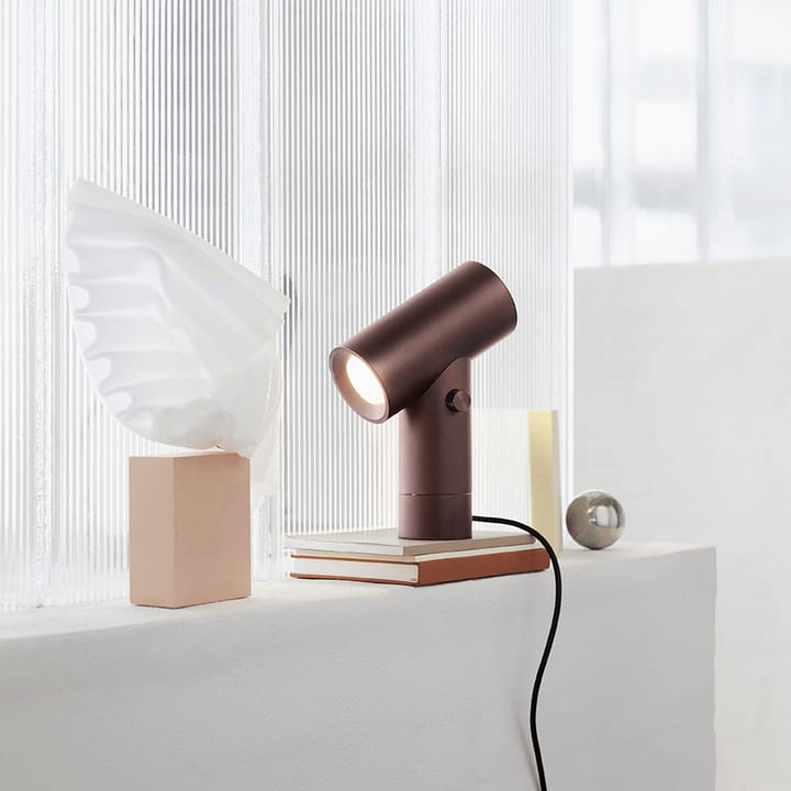 Beam lampa, brun Muuto