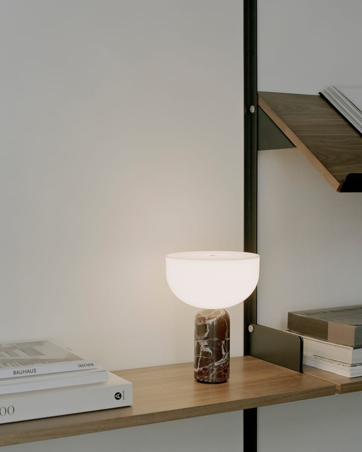 Kizu portable bordslampa, Rosso Levanto New Works