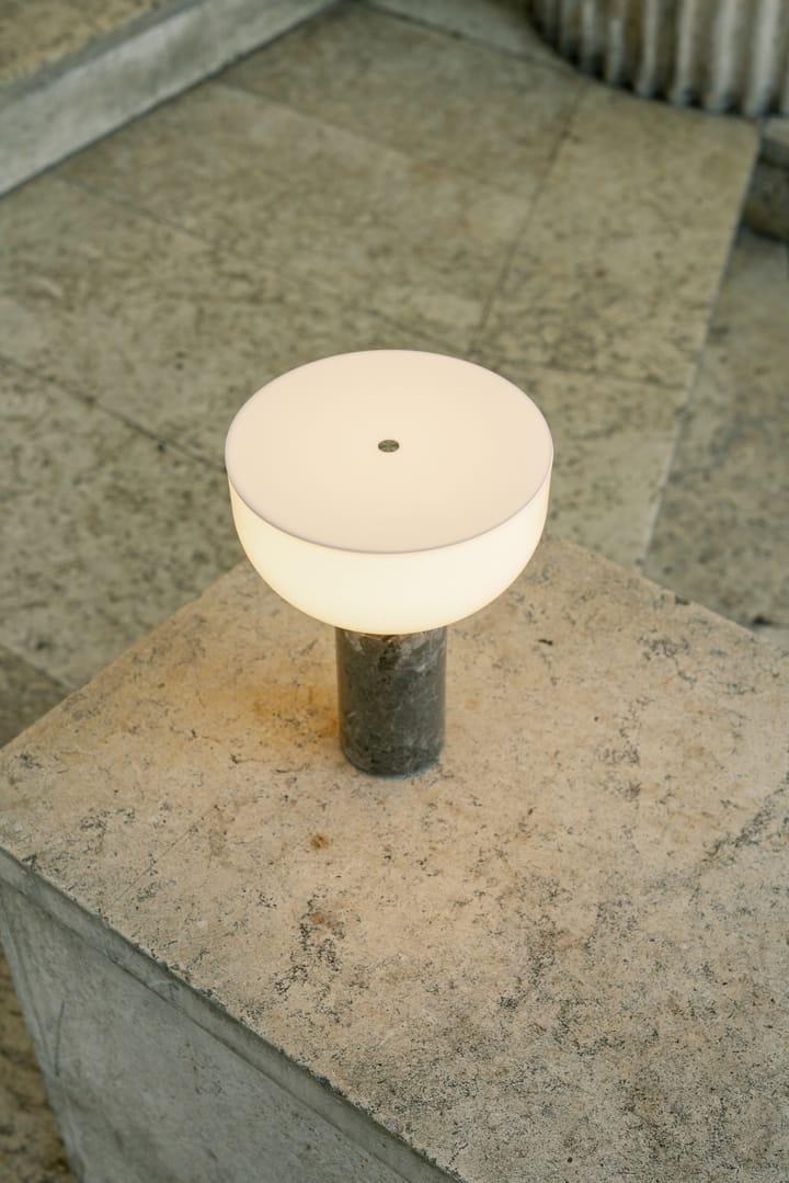 Kizu portable table lamp, Gris du marais New Works