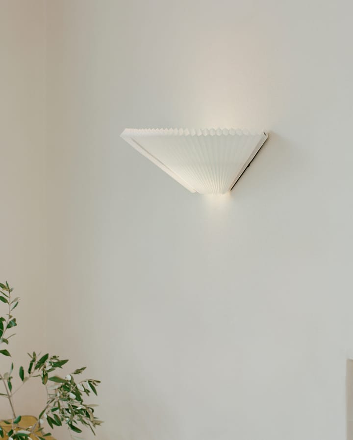 Nebra wall lamp Ø27-40 cm, White New Works