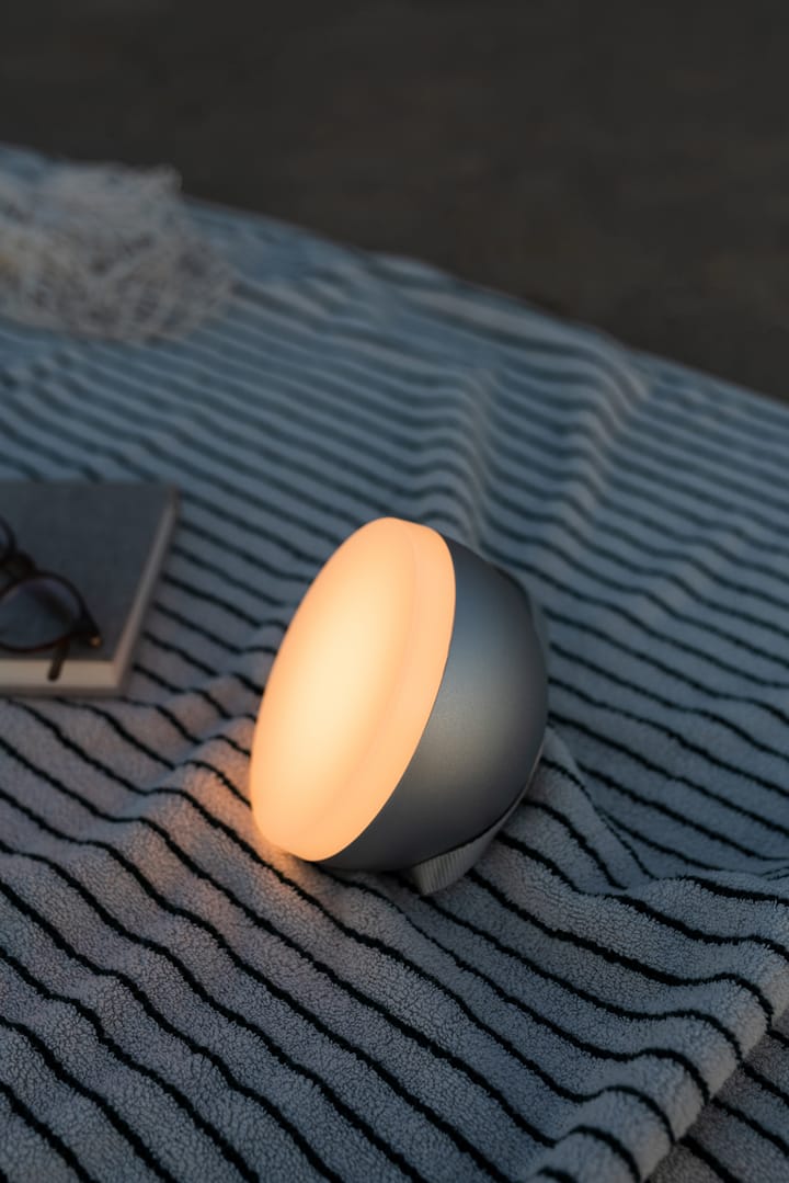 Sphere portable Leuchte, Warm grey New Works