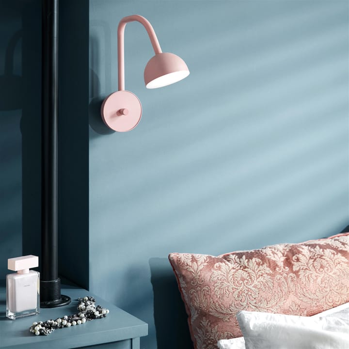 Blush wall lamp, Pink Northern