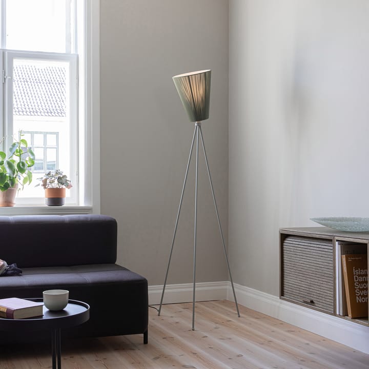 Oslo Wood floor lamp - base, light grey Northern