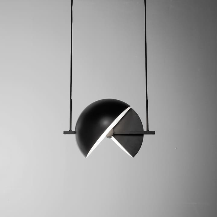 Trapeze pendant Ø28.1 cm, Black Oblure