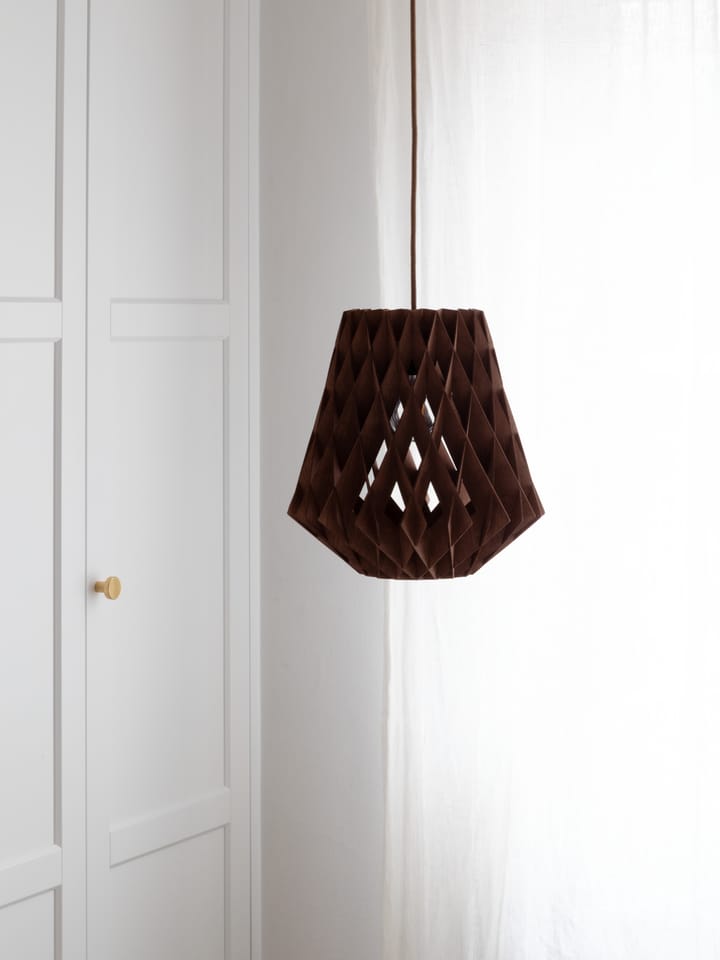 Pilke Signature pendant lamp Ø28 cm, Brown Pilke