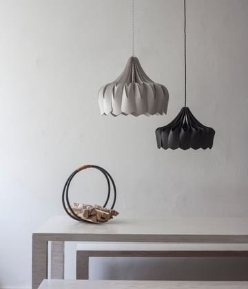 Pioni pendant lamp S Ø38 cm - Black - Pilke