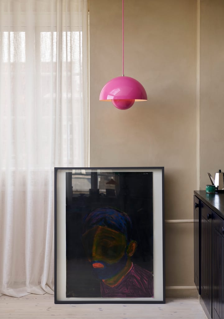Flowerpot pendant lamp VP7, Tangy pink &Tradition