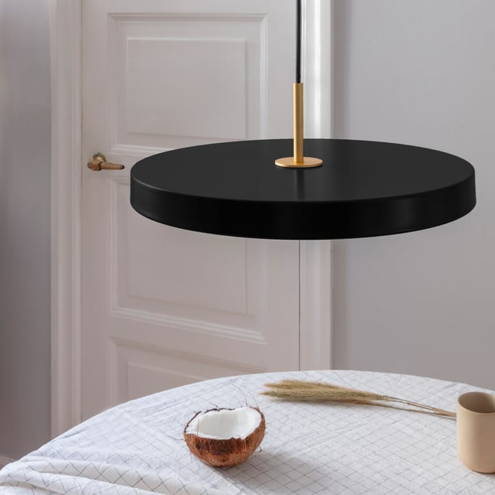 Asteria ceiling lamp, black Umage