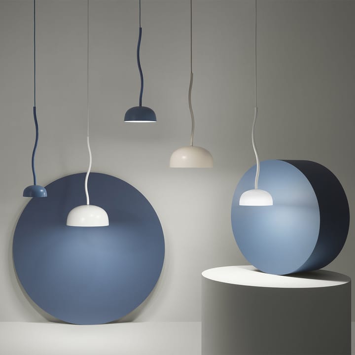 Curve pendant lamp, Dusty blue, medium Zero Interiör