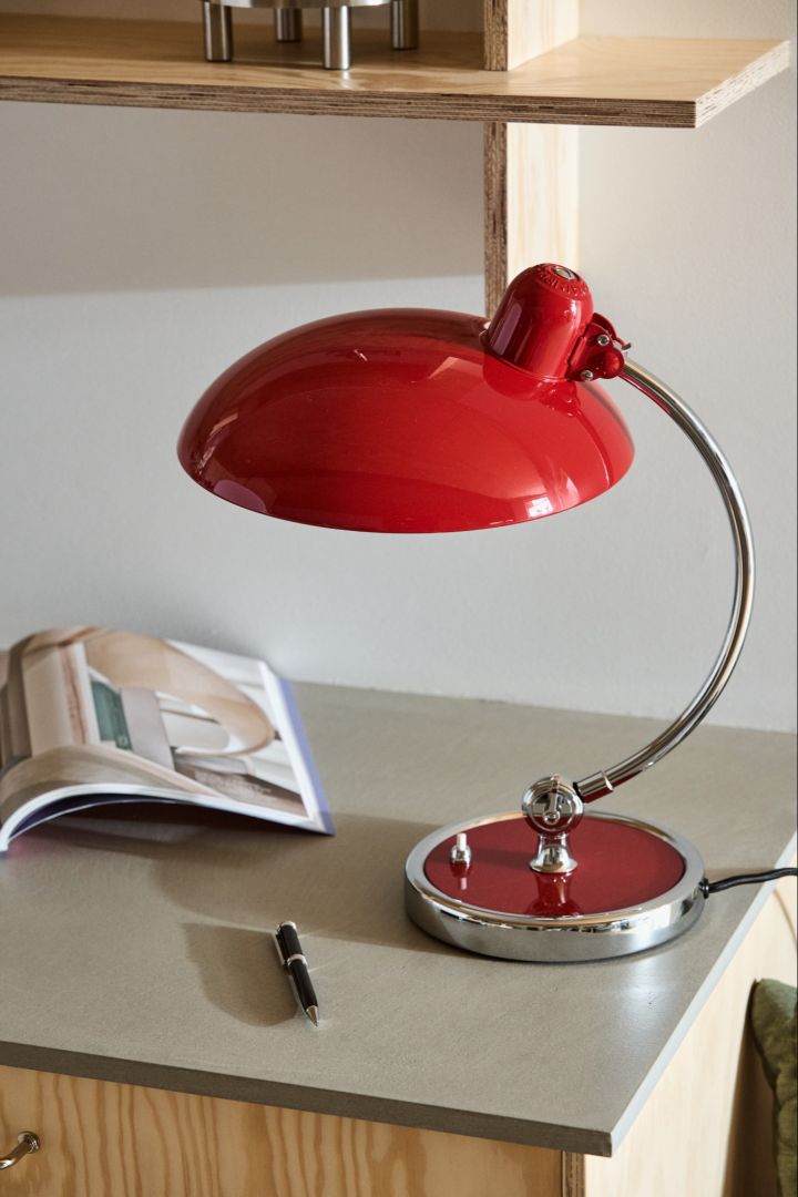 A close up of the Kaiser Idell table lamp from Fritz Hansen. Good lighting is important in any home office environment. 